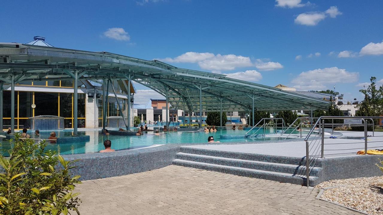 Zafir Sziget Apartman Sárvár المظهر الخارجي الصورة